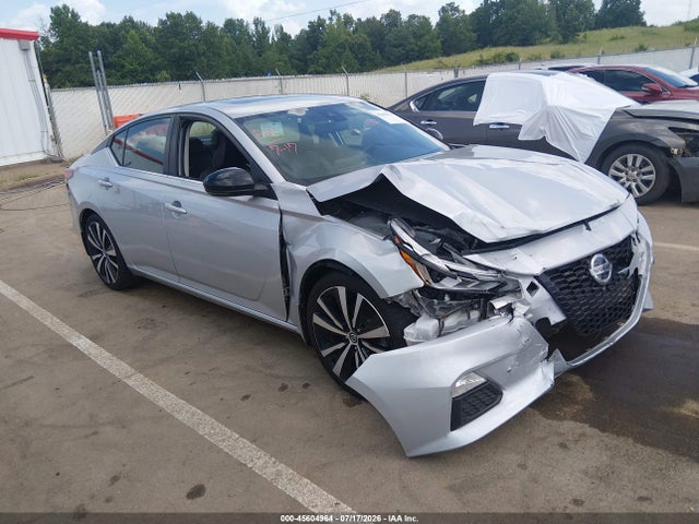 1N4BL4CV4MN348980 auction archive image