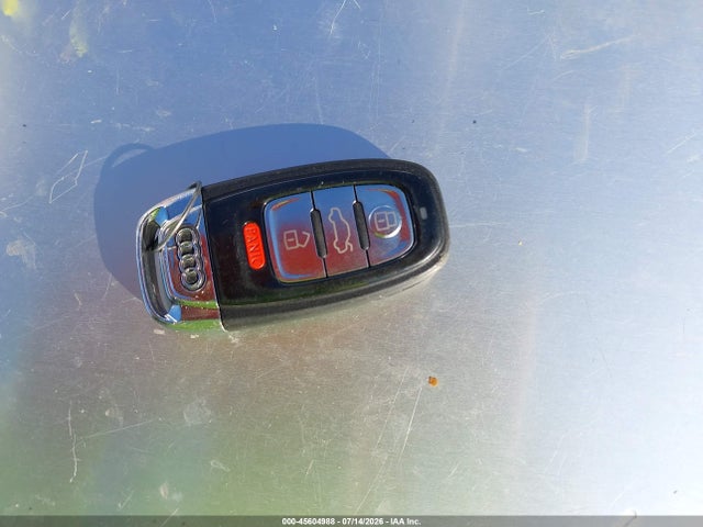 45604988 :رقم المزاد ، WAU32AFD7FN002635 vin ، 2015 Audi A8 L 4.0t مزاد بيع