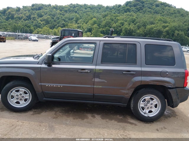 45605001 :رقم المزاد ، 1C4NJPBB1FD342133 vin ، 2015 Jeep Patriot Sport مزاد بيع