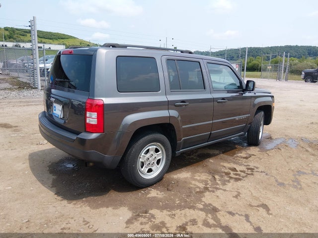 45605001 :رقم المزاد ، 1C4NJPBB1FD342133 vin ، 2015 Jeep Patriot Sport مزاد بيع