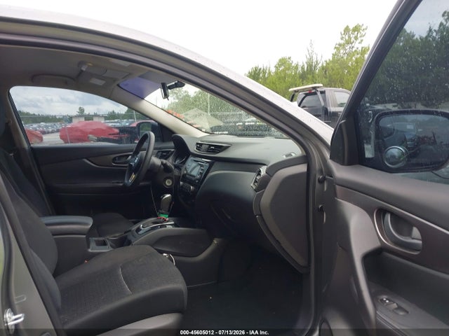 JN1BJ1CP7JW103874 Nissan Rogue Sport S