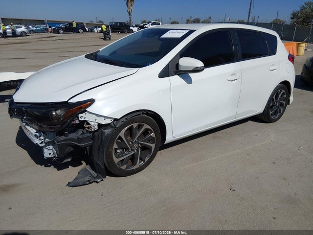 Toyota COROLLA IM 2017 JTNKARJE0HJ552751 Image 2