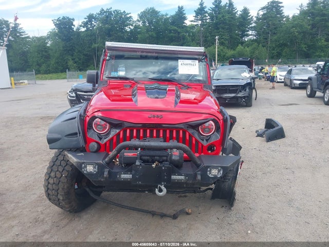 1C4BJWFG9FL592678 Jeep Wrangler Unlimited Rubicon