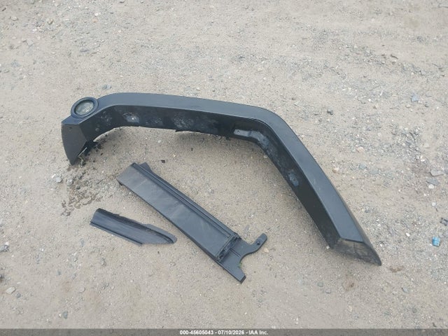 1C4BJWFG9FL592678 Jeep Wrangler Unlimited Rubicon