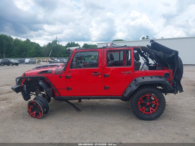 1C4BJWFG9FL592678 Jeep Wrangler Unlimited Rubicon