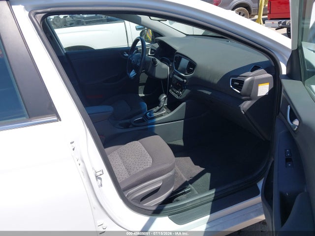 KMHC75LCXHU047614 Hyundai Ioniq Hybrid Sel