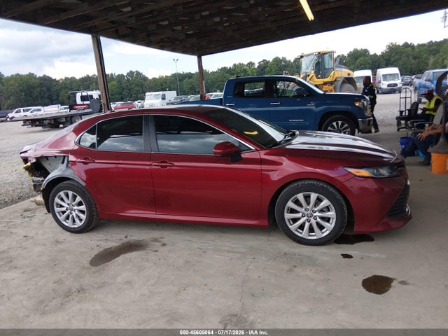 Продажа на аукционе авто 2020 Toyota Camry Le, vin: 4T1C11AK8LU375935, номер лота: 45605064