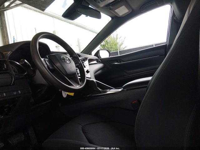 Продажа на аукционе авто 2020 Toyota Camry Le, vin: 4T1C11AK8LU375935, номер лота: 45605064