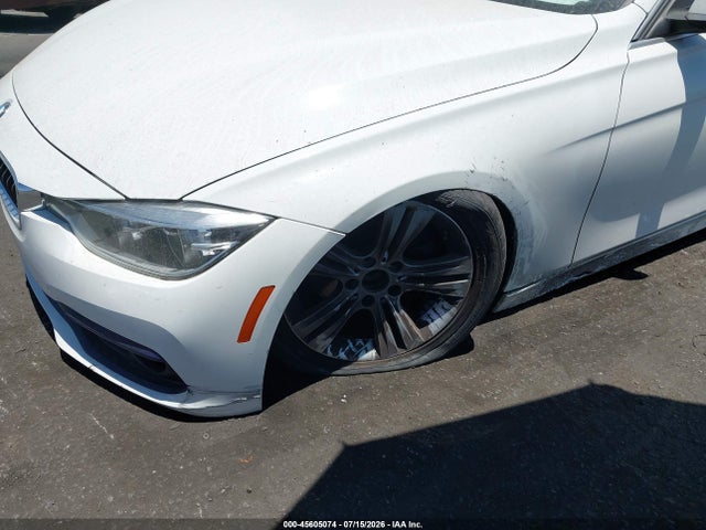 Продажа на аукционе авто 2018 Bmw 330i, vin: WBA8B9C5XJEE80948, номер лота: 45605074