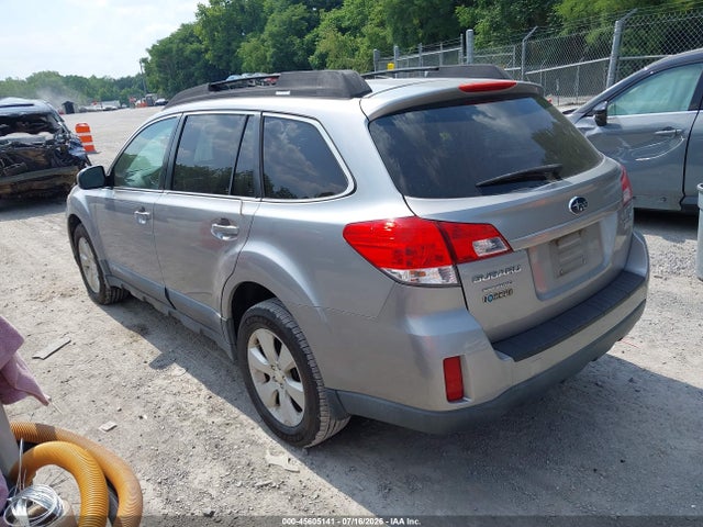 2010 Subaru Outback 2.5i Limited მანქანა იყიდება აუქციონზე, vin: 4S4BRBKC7A3368754, აუქციონის ნომერი: 45605141