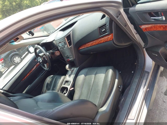 2010 Subaru Outback 2.5i Limited მანქანა იყიდება აუქციონზე, vin: 4S4BRBKC7A3368754, აუქციონის ნომერი: 45605141