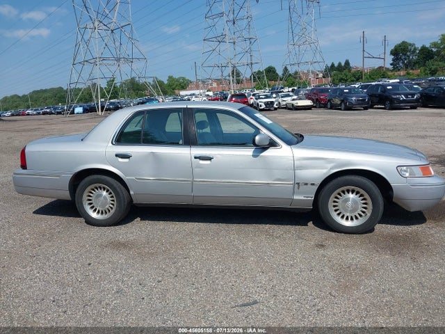 Продаж на аукціоні авто 2001 Mercury Grand Marquis Ls, vin: 2MEFM75W81X604272, номер лоту: 45605158