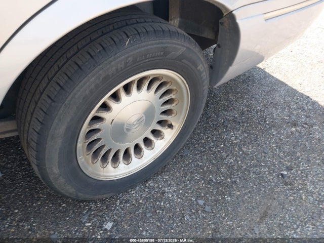 Продаж на аукціоні авто 2001 Mercury Grand Marquis Ls, vin: 2MEFM75W81X604272, номер лоту: 45605158