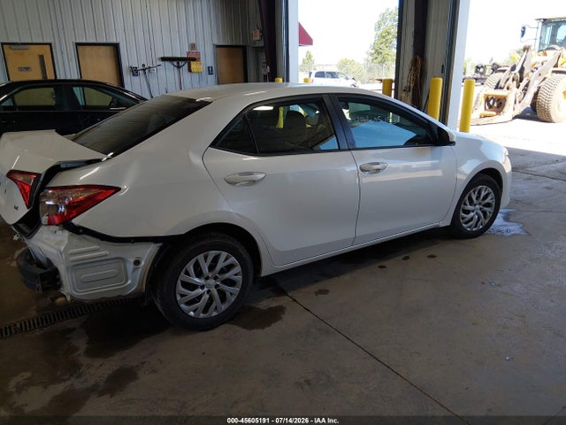 Продажа на аукционе авто 2017 Toyota Corolla Le, vin: 5YFBURHE5HP644676, номер лота: 45605191