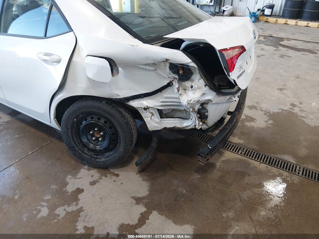 Продажа на аукционе авто 2017 Toyota Corolla Le, vin: 5YFBURHE5HP644676, номер лота: 45605191