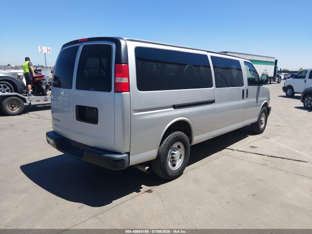 Chevrolet Express 3500 Ls 2018 1GAZGNFG7J1274207 Image 4