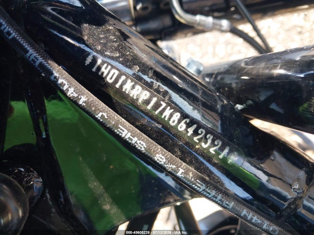 Harley-Davidson FLHXS 2019 1HD1KRP17KB642321 Image 10