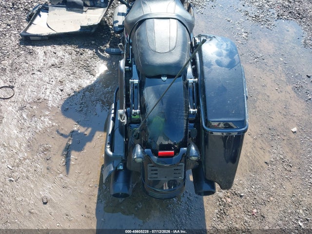 Harley-Davidson FLHXS 2019 1HD1KRP17KB642321 Image 17
