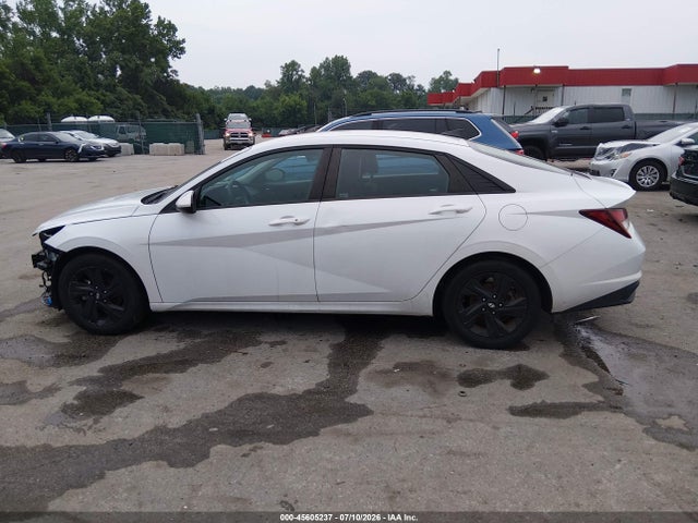 45605237 :رقم المزاد ، 5NPLM4AG2MH026337 vin ، 2021 Hyundai Elantra Sel مزاد بيع