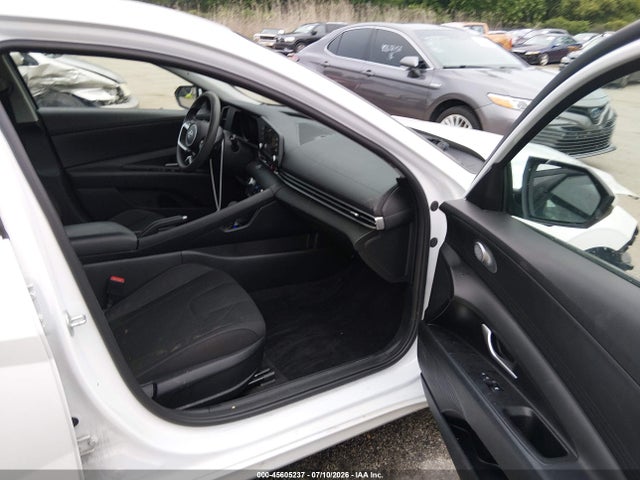 45605237 :رقم المزاد ، 5NPLM4AG2MH026337 vin ، 2021 Hyundai Elantra Sel مزاد بيع
