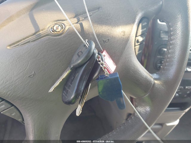 2001 Chrysler Town & Country Lxi მანქანა იყიდება აუქციონზე, vin: 2C4GP54L31R260749, აუქციონის ნომერი: 45605282