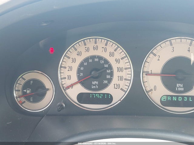 2001 Chrysler Town & Country Lxi მანქანა იყიდება აუქციონზე, vin: 2C4GP54L31R260749, აუქციონის ნომერი: 45605282
