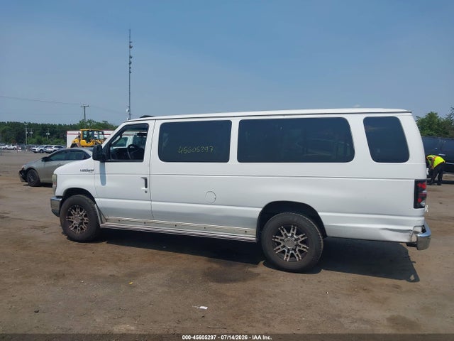 Продажа на аукционе авто 2011 Ford E-350 Super Duty Xlt, vin: 1FBSS3BLXBDA01247, номер лота: 45605297