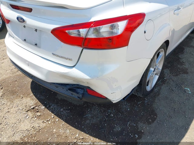 Ford Focus Titanium 2014 1FADP3J23EL131871 Image 6