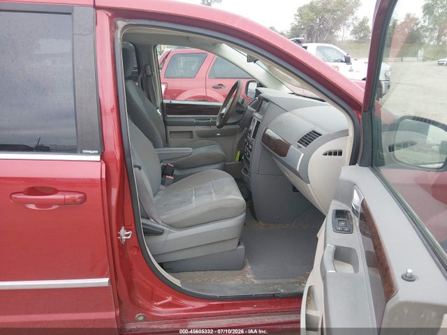 Продаж на аукціоні авто 2010 Chrysler Town & Country Touring, vin: 2A4RR5D17AR141162, номер лоту: 45605332