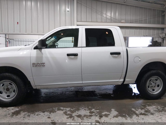 45605338 :رقم المزاد ، 1C6RR7KG7JS300499 vin ، 2018 Ram 1500 Tradesman  4x4 5'7 Box مزاد بيع