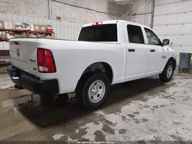 45605338 :رقم المزاد ، 1C6RR7KG7JS300499 vin ، 2018 Ram 1500 Tradesman  4x4 5'7 Box مزاد بيع