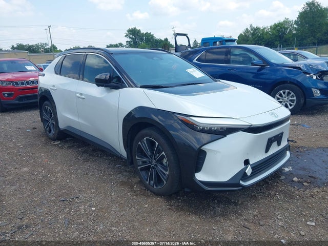 Продажа на аукционе авто 2023 Toyota Bz4x Limited, vin: JTMABACA4PA031474, номер лота: 45605357