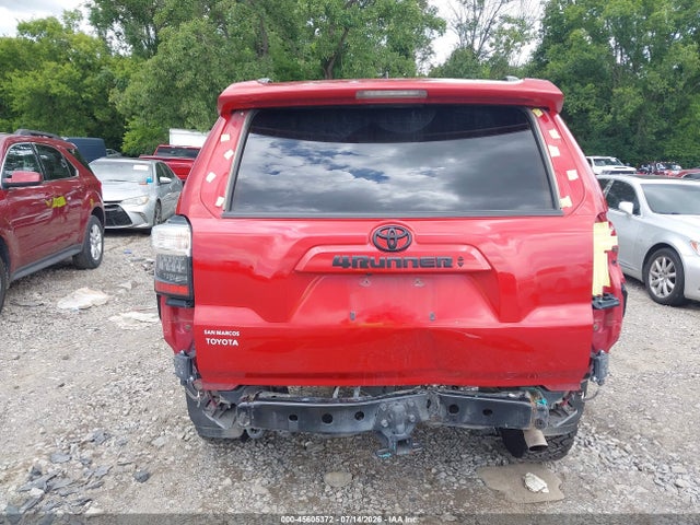 Toyota 4RUNNER SR5 2023 JTEEU5JR5P5287672 Image 17