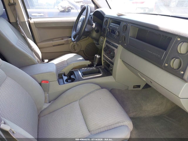 2006 Jeep Commander მანქანა იყიდება აუქციონზე, vin: 1J8HG48K46C150043, აუქციონის ნომერი: 45605378