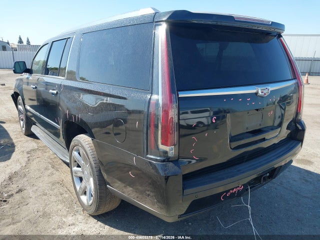 45605379 :رقم المزاد ، 1GYS4JKJ2LR305972 vin ، 2020 Cadillac Escalade Esv 4wd Premium Luxury مزاد بيع