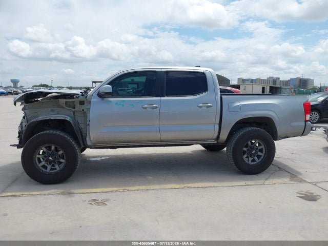 Toyota Tacoma Sr 2017 5TFAX5GN2HX102725 Image 15