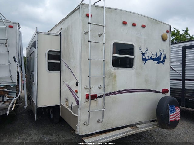 45605428 :رقم المزاد ، 4YDF2812832034907 vin ، 2003 Keystone Cougar 281efs 5th Whl Travel Trailer مزاد بيع