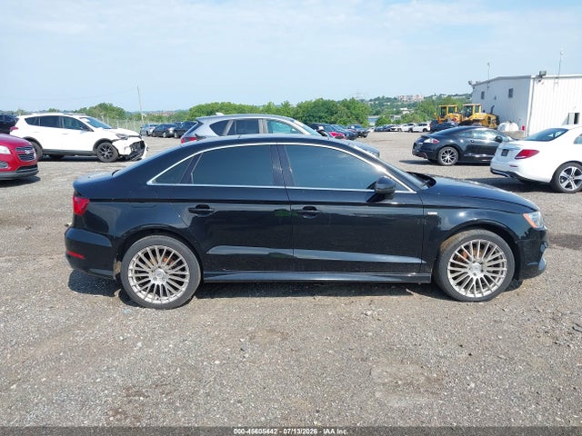 45605442 :رقم المزاد ، WAUJ8GFF1G1048612 vin ، 2016 Audi A3 2.0t Premium Plus مزاد بيع