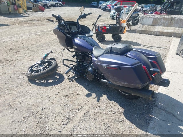 Harley-Davidson FLTRX 2025 1HD1KH716SB613872 Image 3