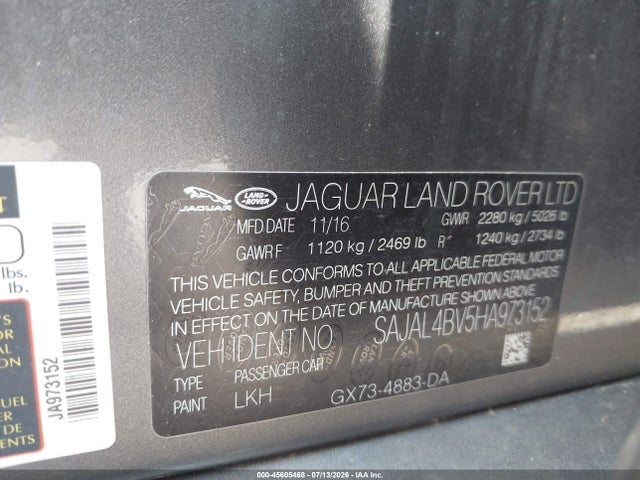 SAJAL4BV5HA973152 Jaguar Xe 35t R-sport