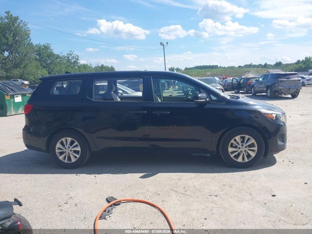 KIA Sedona L 2018 KNDMA5C14J6378028 Image 16