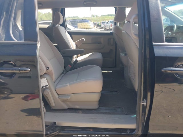 KIA Sedona L 2018 KNDMA5C14J6378028 Image 8