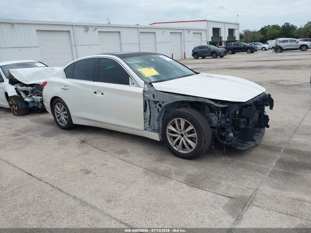 Auction sale of the 2016 Infiniti Q50 3.0t Premium, vin: JN1EV7AP7GM301866, lot number: 45605500