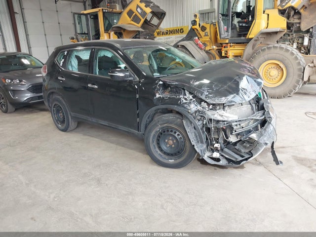 2015 Nissan Rogue S მანქანა იყიდება აუქციონზე, vin: 5N1AT2MVXFC818996, აუქციონის ნომერი: 45605511