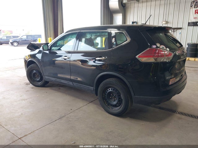 2015 Nissan Rogue S მანქანა იყიდება აუქციონზე, vin: 5N1AT2MVXFC818996, აუქციონის ნომერი: 45605511
