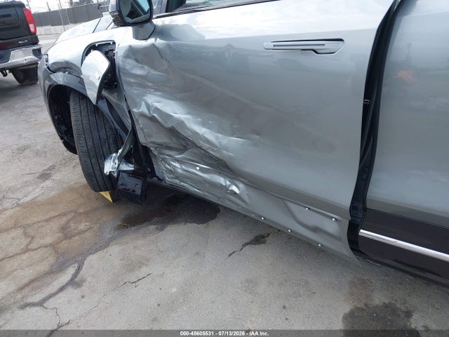 Aukcja sprzedaży 2025 Cadillac Optiq Luxury 1 Awd, vin: 3GYK3BMR1SS236635, numer aukcji: 45605531