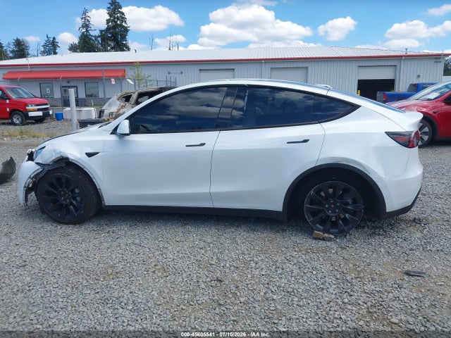 45605541 :رقم المزاد ، 7SAYGAEE9PF884124 vin ، 2023 Tesla Model Y Awd/long Range Dual Motor All-wheel Drive مزاد بيع
