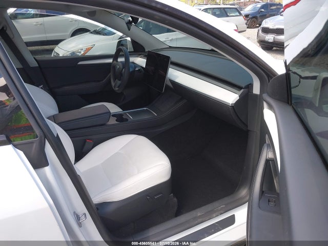 45605541 :رقم المزاد ، 7SAYGAEE9PF884124 vin ، 2023 Tesla Model Y Awd/long Range Dual Motor All-wheel Drive مزاد بيع