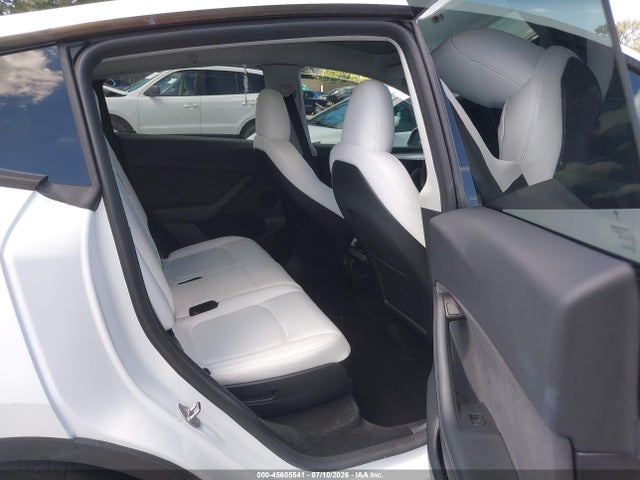 45605541 :رقم المزاد ، 7SAYGAEE9PF884124 vin ، 2023 Tesla Model Y Awd/long Range Dual Motor All-wheel Drive مزاد بيع