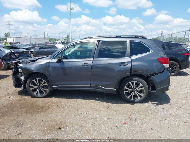 Продажа на аукционе авто 2022 Subaru Forester Limited, vin: JF2SKANC3NH521963, номер лота: 45605572
